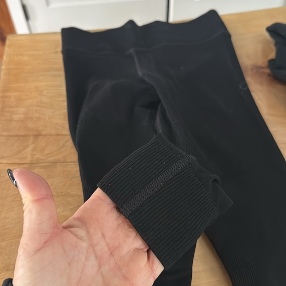 Lululemon thermals /wool set - Picture 5 of 6